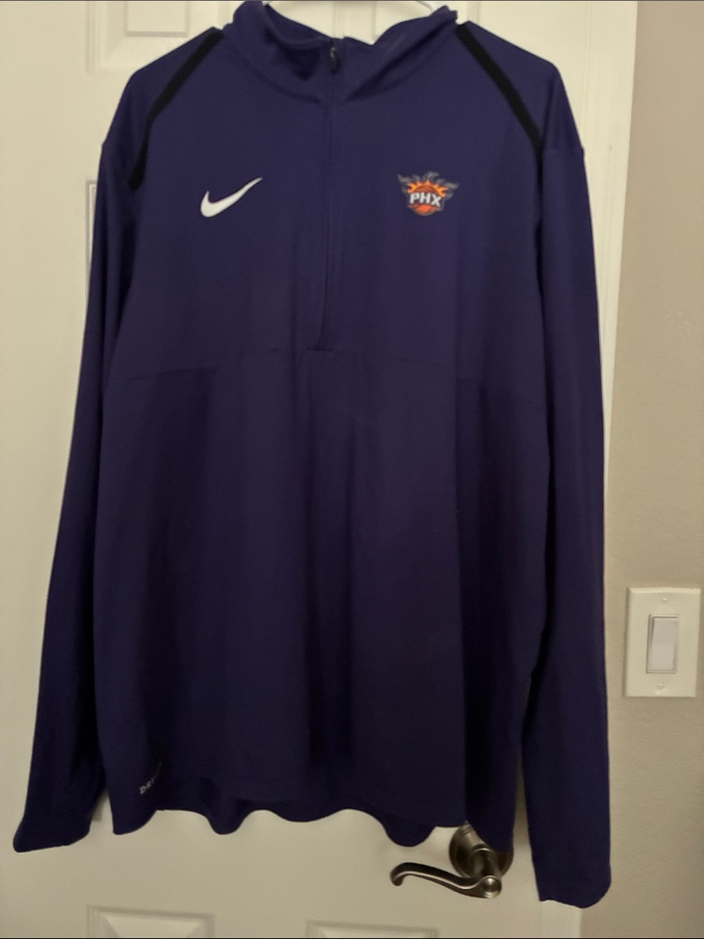 Men’s Nike Dri - Fit Purple Phoenix Suns Lightweight Half-Zip Pullover XXL